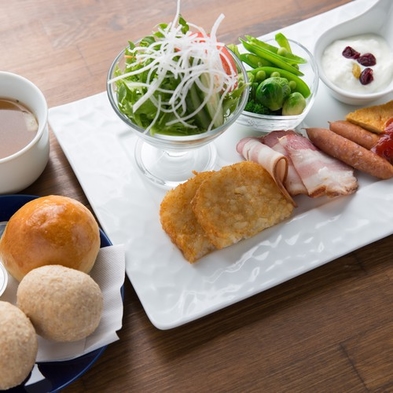 和・洋選べるネストの朝食のみプラン♪近隣居酒屋で使える５００円オフ券付（夕食オーダー無し）